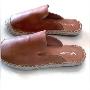 Antelope Felicia Buttery Taupe Leather Espadrilles Slides Size 8